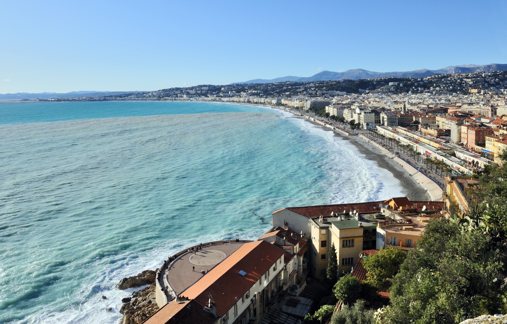 Vue panoramique de la Baie des Anges à Nice